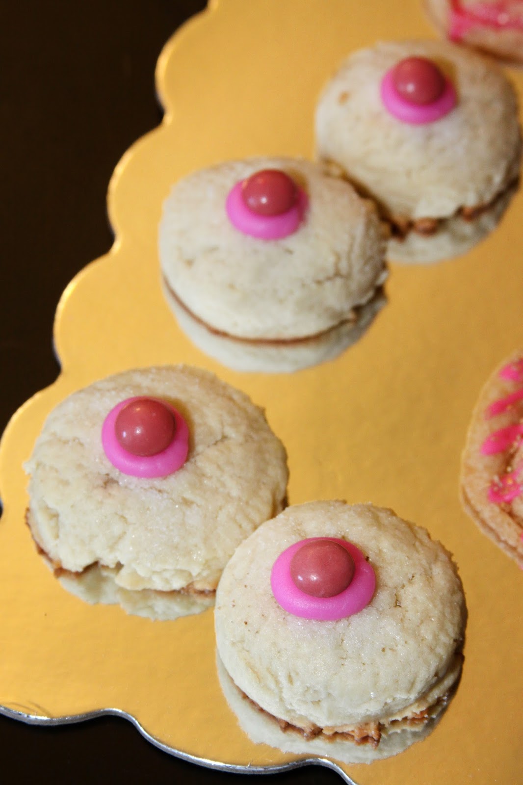 For the Love of Food Boobie Cookies for World Breastfeeding Week