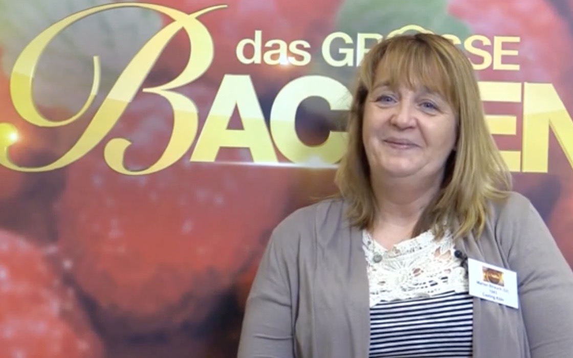 die man offen und ehrlich beantworten sollte und die sich ums backen und ein wenig um private themen drehen aber alles in sehr nettem rahmen - Das Grose Backen Bewerben die man offen und ehrlich beantworten sollte und die sich ums backen und ein wenig um private themen drehen aber alles in sehr nettem rahmen - Das Grose Backen Bewerben