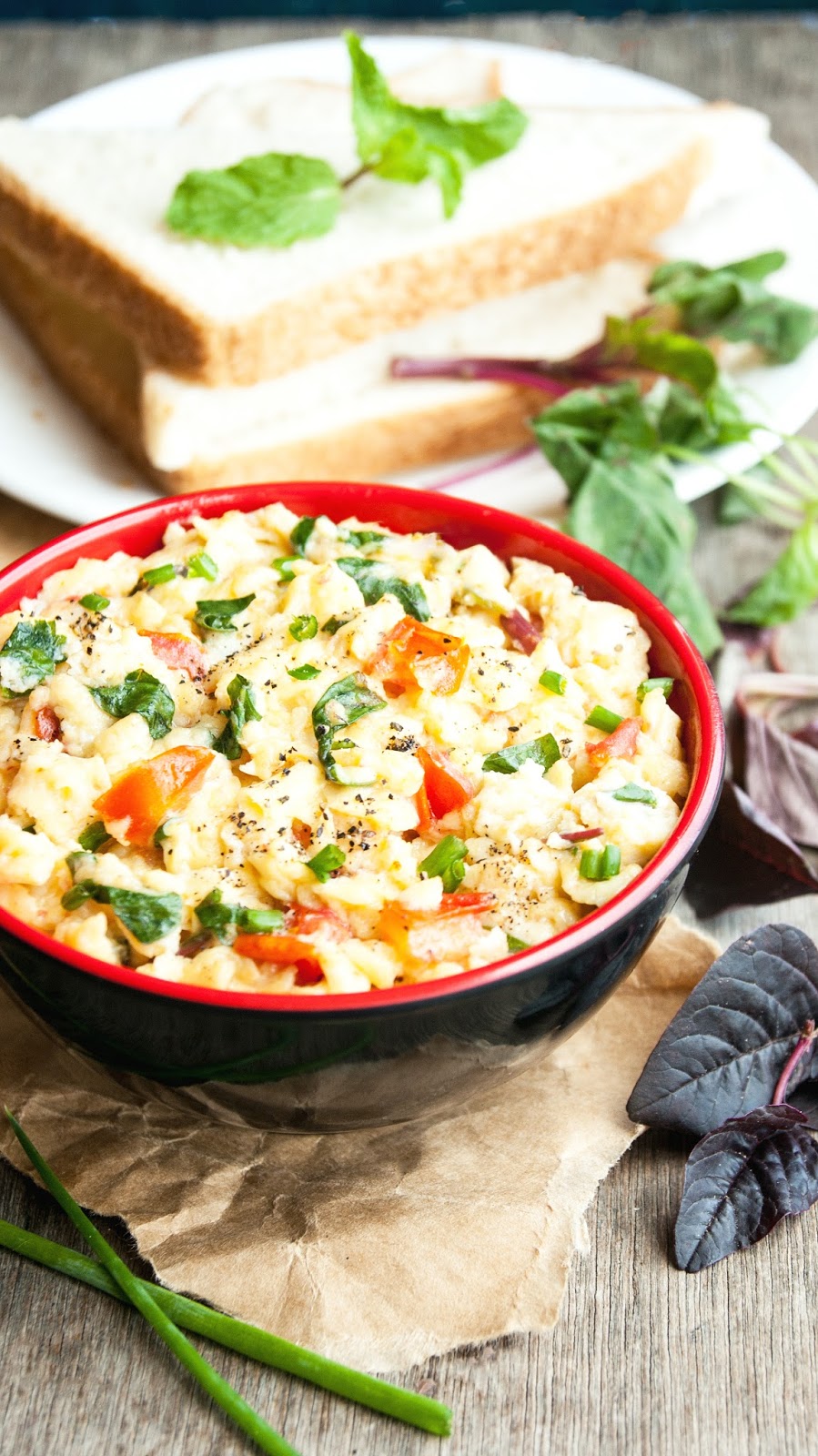 Always Hungry Scrambled eggs with spinach and tomatoes