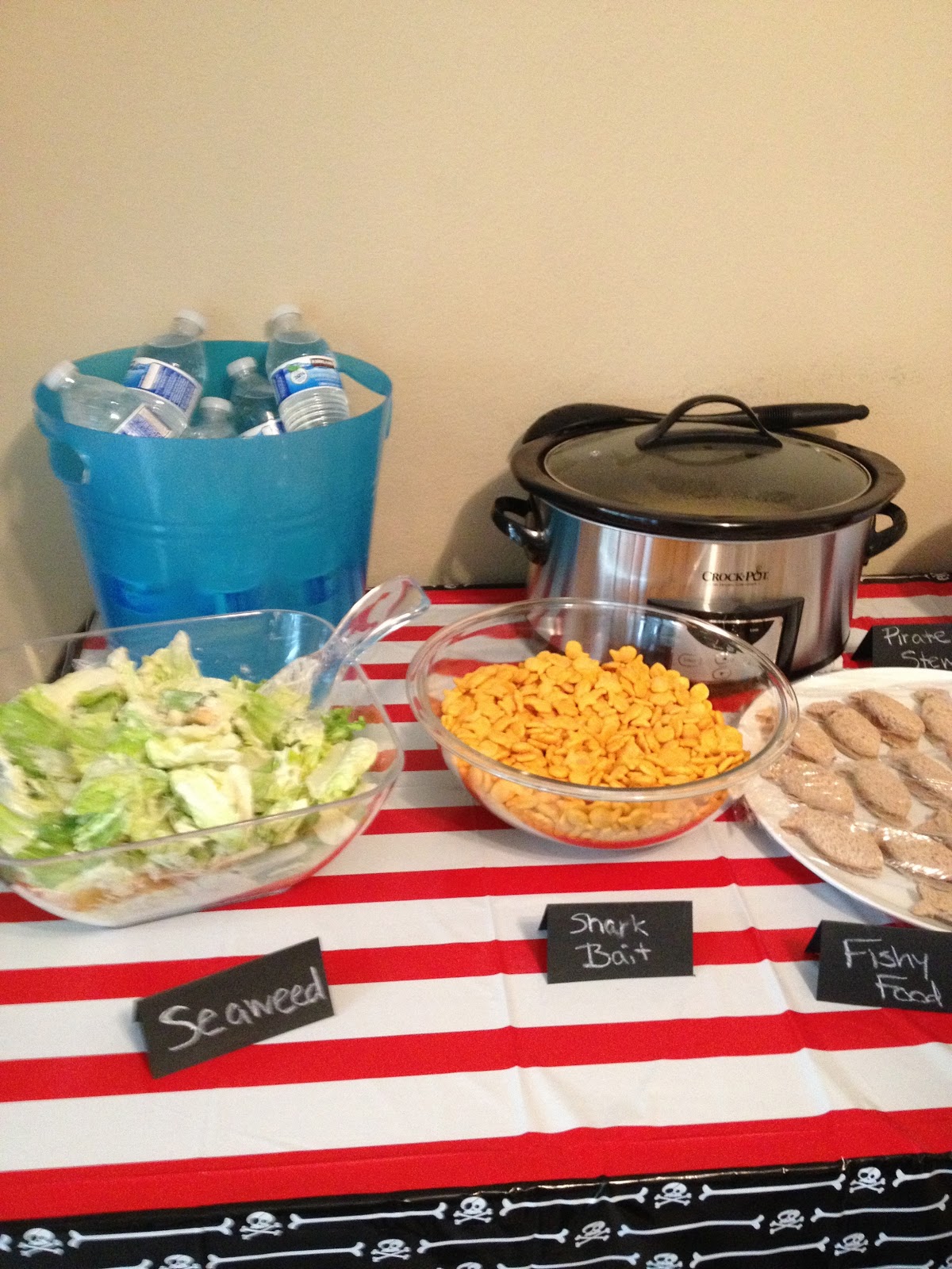 Mommy Needs a Mimosa: Tristan's Jake & the Neverland Pirates Party!