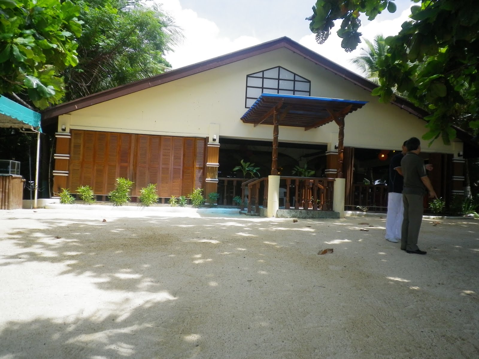 Mactan Real Estate Beach Resort for Sale in Mactan, Lapulapu with a