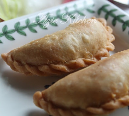 Karipap Sardin