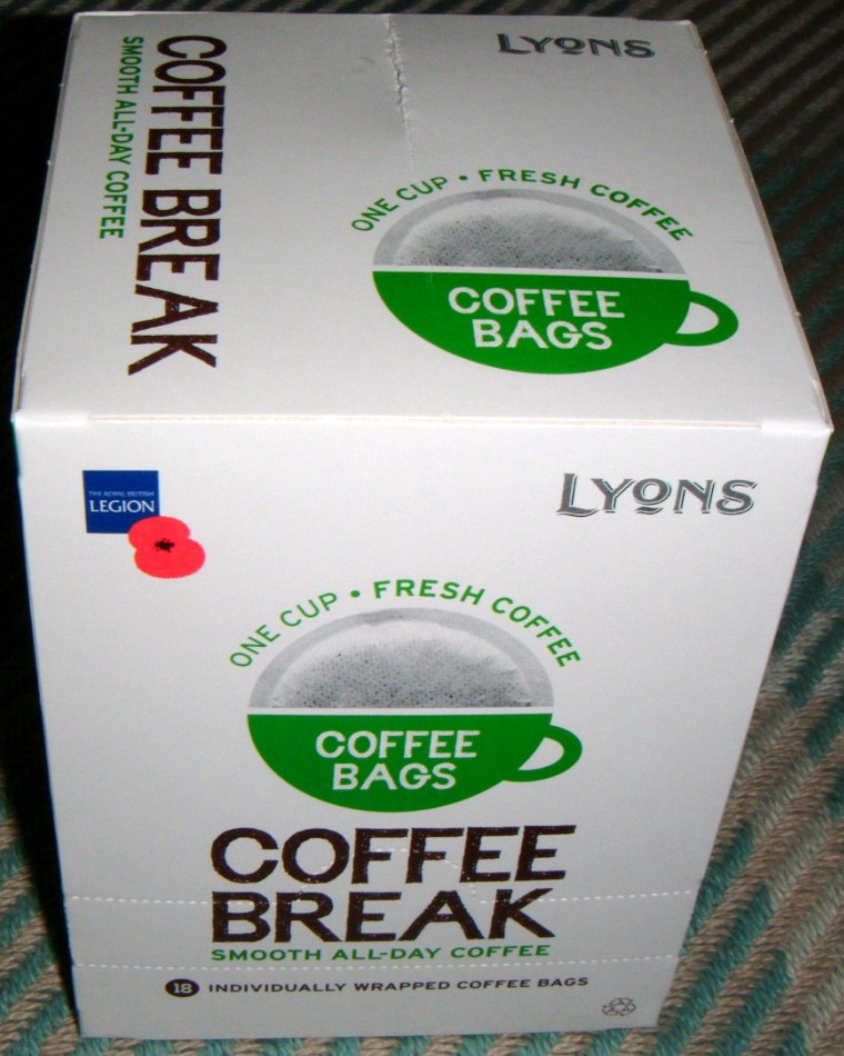 FOODSTUFF FINDS Lyons Coffee Bags [Smooth AllDay Coffee] (Waitrose