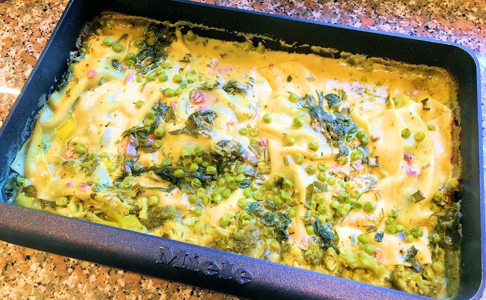 Die Alltagsgourmets: Lasagne mit Seelachs, Blattspinat, Erbsen und Brokkoli