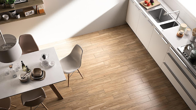 Italian porcelain tile for dining room with NATURALIA collection