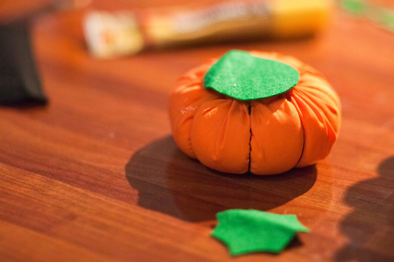 Live it . Love it . Make it.: Make it: Pumpkin Pincushion