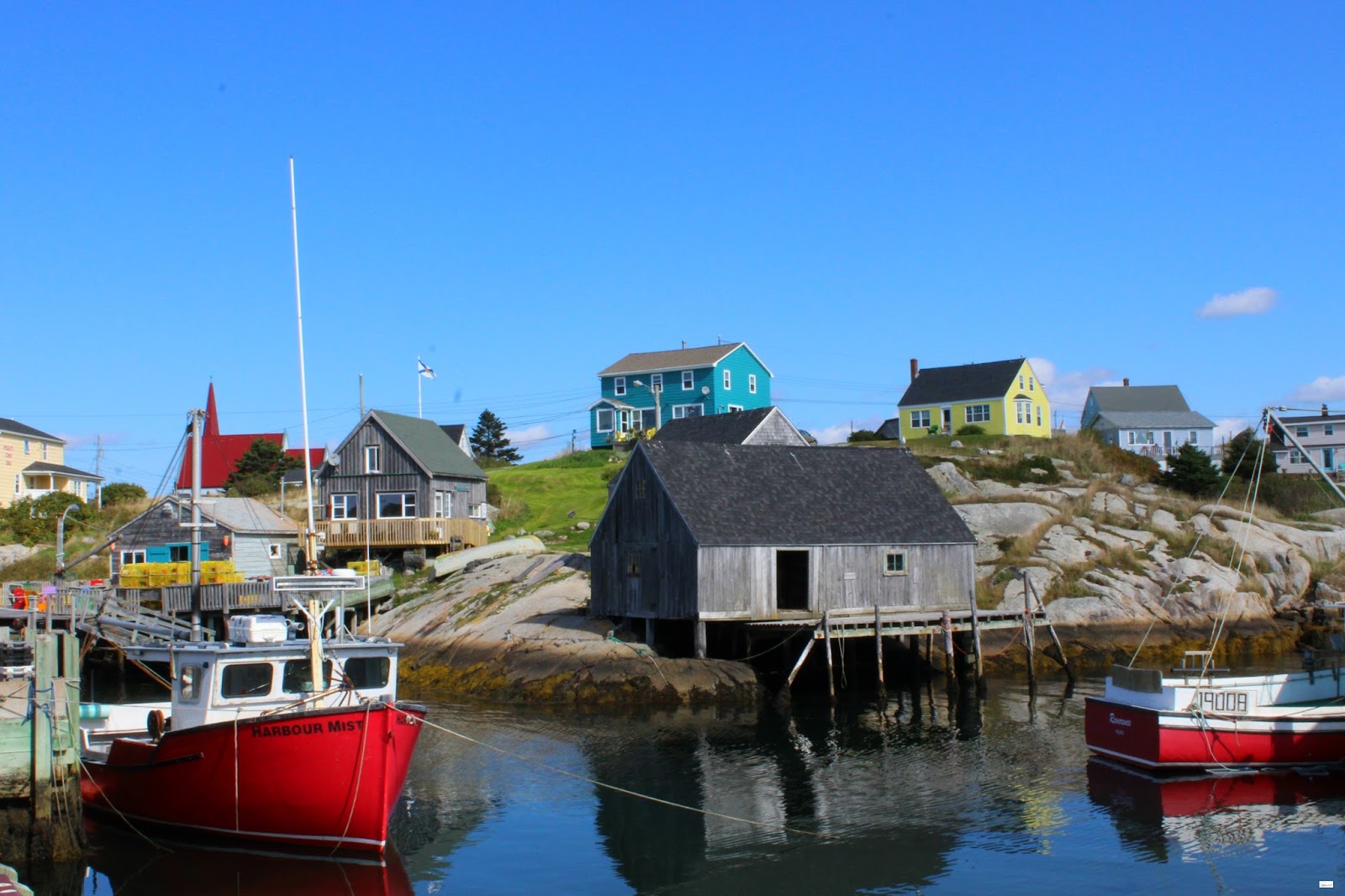 Peggy's Cove // Nova Scotia, Canada Caravan