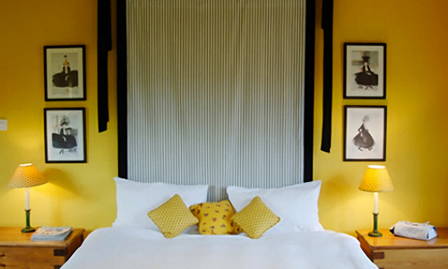 22 BEAUTIFUL YELLOW  THEMED SMALL  BEDROOM  DESIGNS  