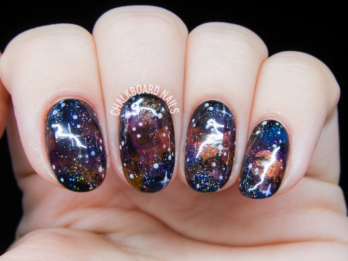 Galaxy Nails! Those galaxy nail designs absolutely stunning! Gallery - Galaxy Nails!