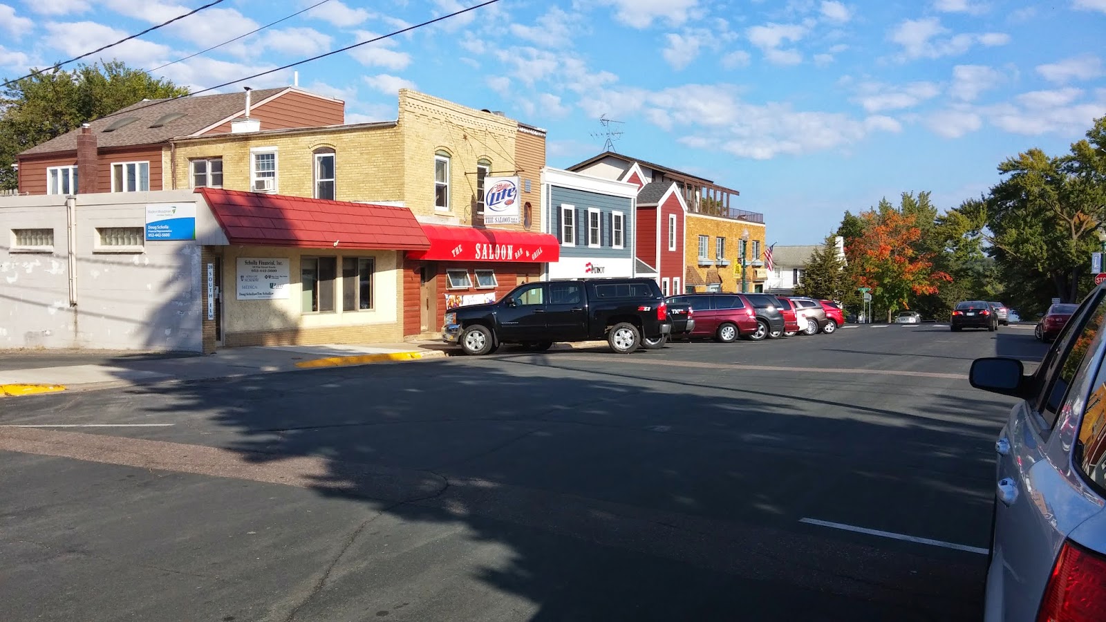 The Adventures of Blogger Mike The Parade Scene "Drop Dead