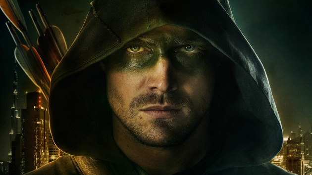 Oliver Queen mais velho na sinopse futurista de Legends of Tomorrow