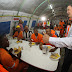 RUI VISITA ESTAÇÃO DO METRÔ NA PARALELA E TOMA CAFÉ COM OPERÁRIOS DA LINHA 2