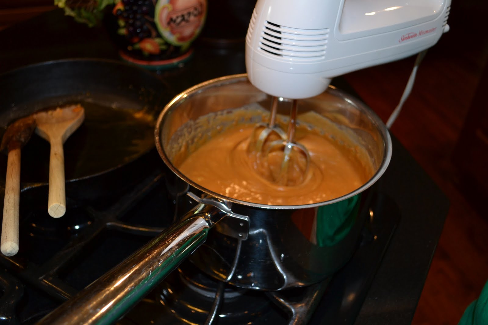 Southern Accents Mama's Old Fashioned Caramel Cake (Icing)