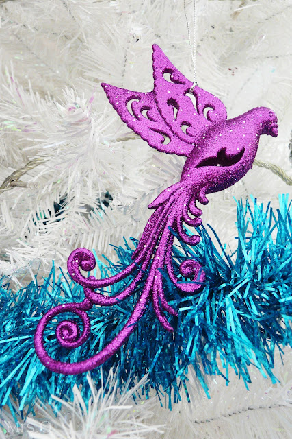 Bright Colours & White Christmas Tree | The Purple Pumpkin Blog