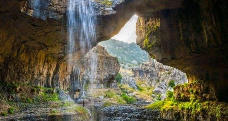 6. The Baatara Gorge Waterfall, Tannourine, Lebanon - Top 10 Incredible Beauties Hidden in the Caves