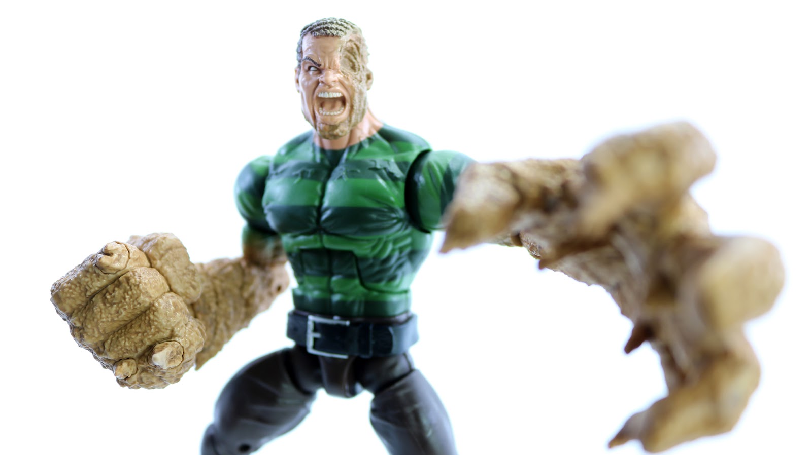 Resenha do HomemAreia BAF da Wave Marvel Legends do HomemAranha Universo Marvel 616