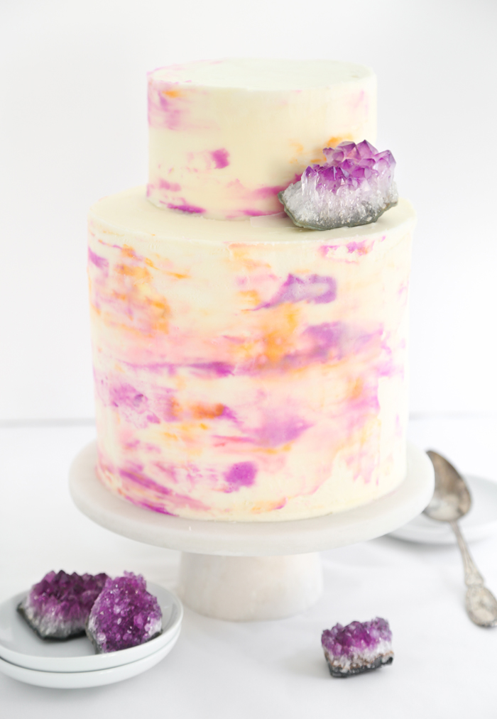 three easy and trendy ways to diy a wedding cake sprinkle bakes