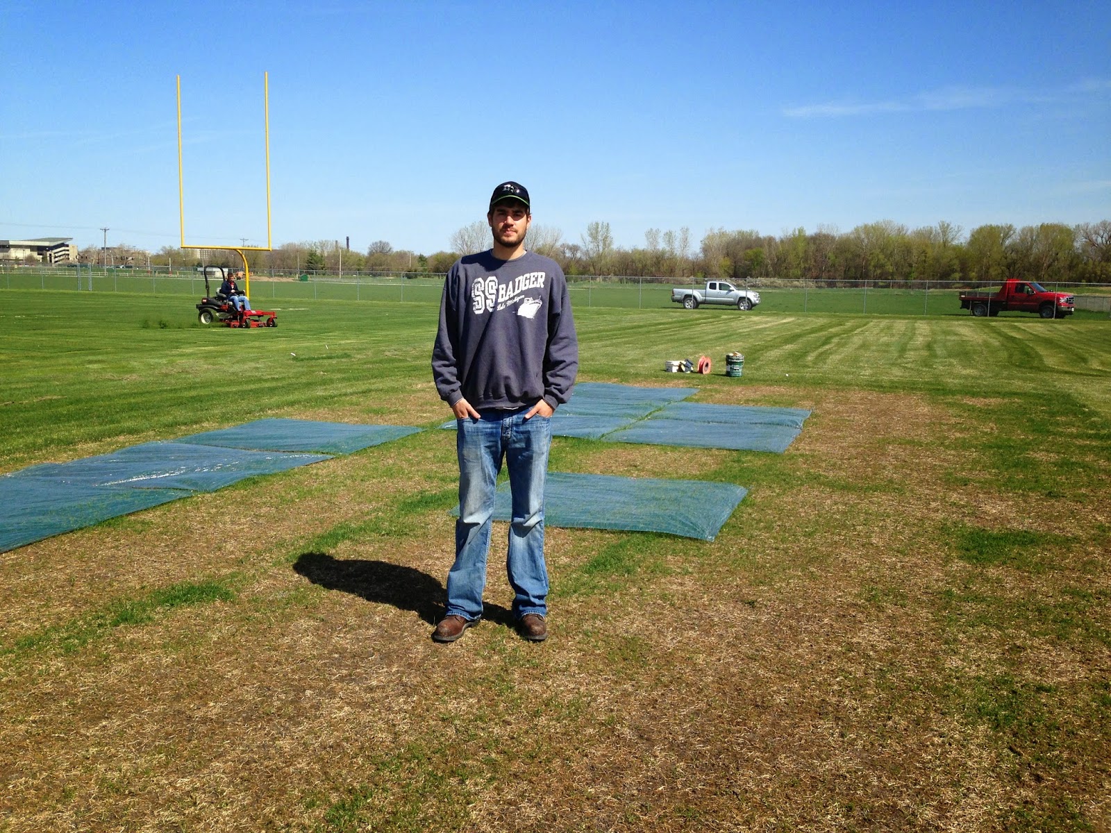 iaTURF: SPORTS TURF RESEARCH AT IOWA STATE-KEVIN HANSEN 2014