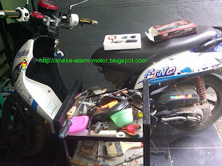 Cara pasang alarm motor pada Yamaha Fino Fi Cara pasang alarm motor pada Yamaha Fino Fi