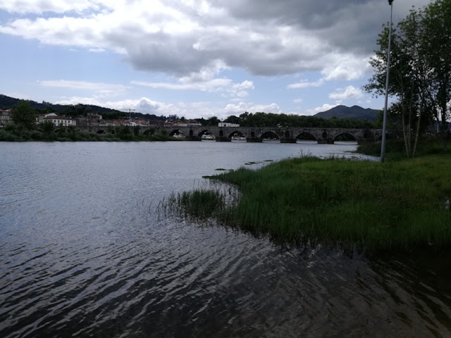 Margens do Rio Lima e Ponte de Lima Margens do Rio Lima e Ponte de Lima