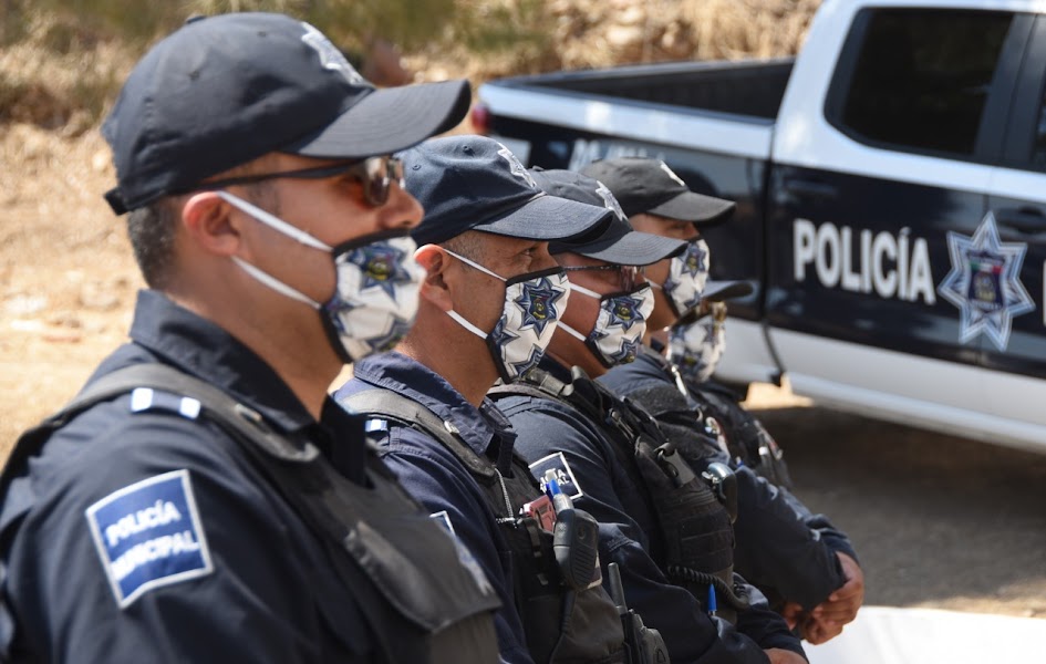 policias municipales de Ensenada