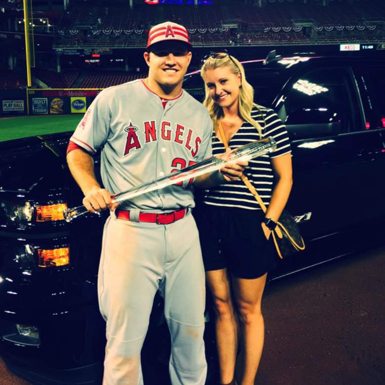 Mike Trout proposes to longtime girlfriend Jessica Cox