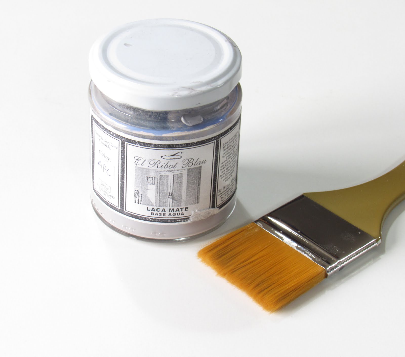 Antes y después de un mueble de salón clásico - HANDBOX