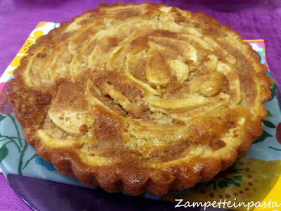 Torta con mele e amaretti - Dolci con le mele