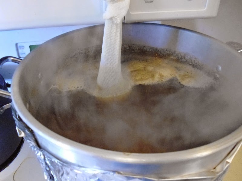 Boiling with hops