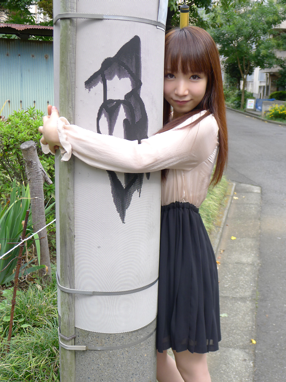 Airi Shimizu Japanese Sexy Model Sexy Black Skirt Outdoor Fashion Photo Shoot ~ JAV Photo- Sexy Girl