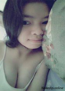 ABG Toket Gede Pamer Puki Mulus ABG Toket Gede Pamer Puki Mulus