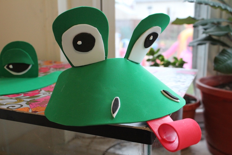 Creative Learning: DIY Last Minute Frog Costume
