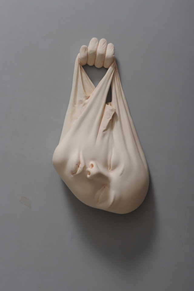 03-Johnson-Tsang-Ceramic-and-Porcelain-Faces-with-Multiple-Expressions-www-designstack-co