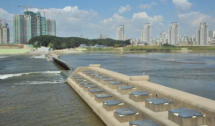 The 4 Major Rivers Restoration Project: New Wave of the Geum River - Sejong Weir Opens the Beginning