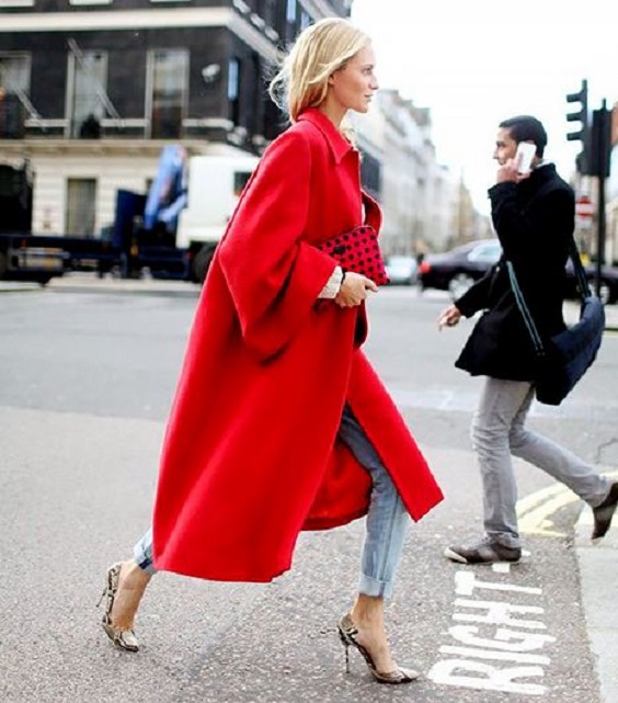 A Touch of Red, The Peak of Tres Chic
