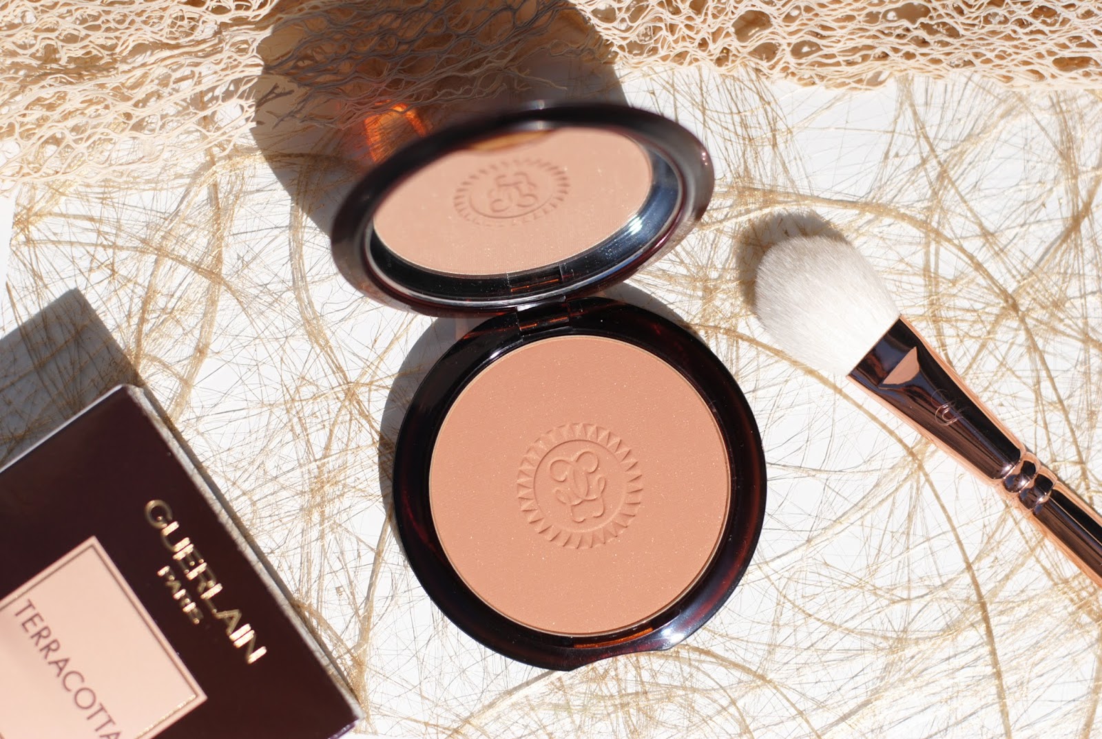 I AM A FASHIONEER Guerlain Terracotta