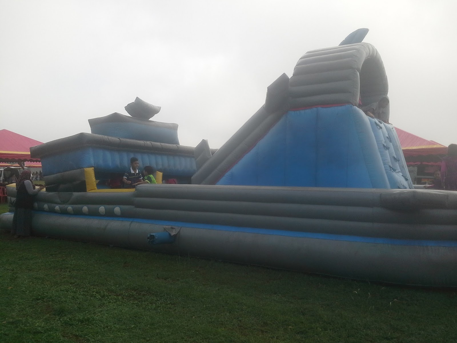 Inflatables bouncing castle Malaysia Rental: FamilyDay kilang Murata