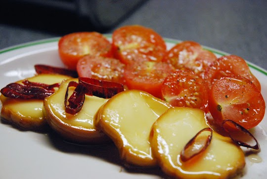 Oscypek marynowany w sosie miodowo- cytrynowym