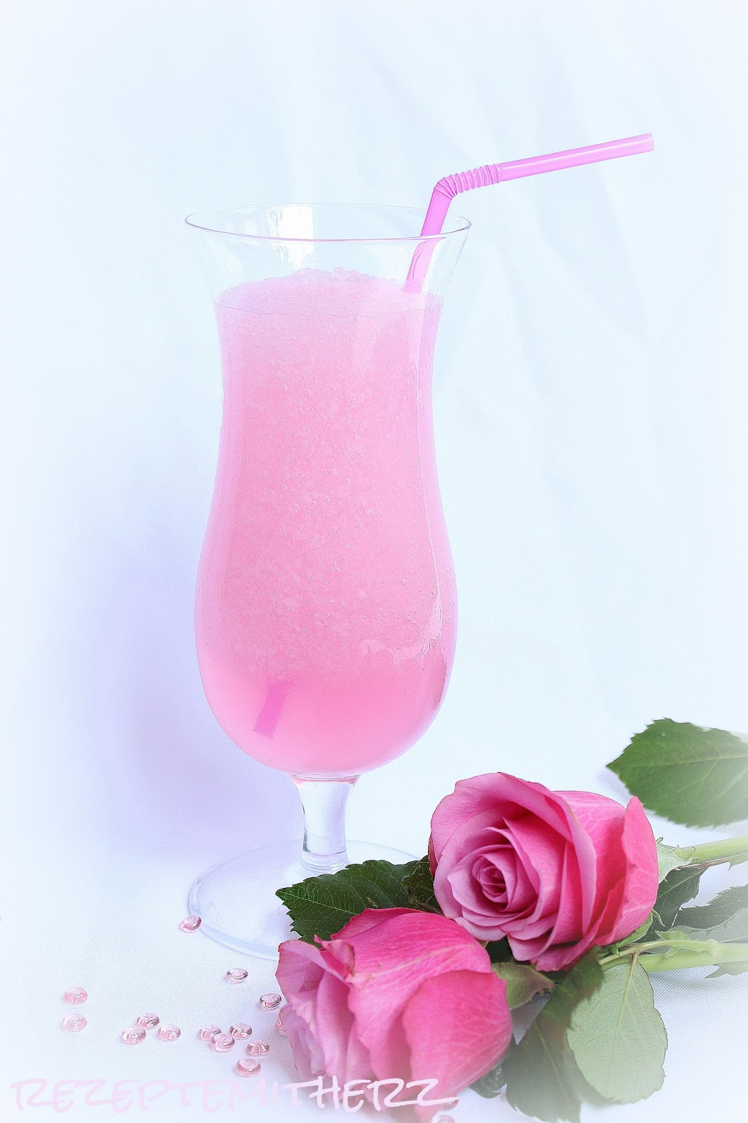 Rezepte mit Herz Pink Ouzo Cocktail