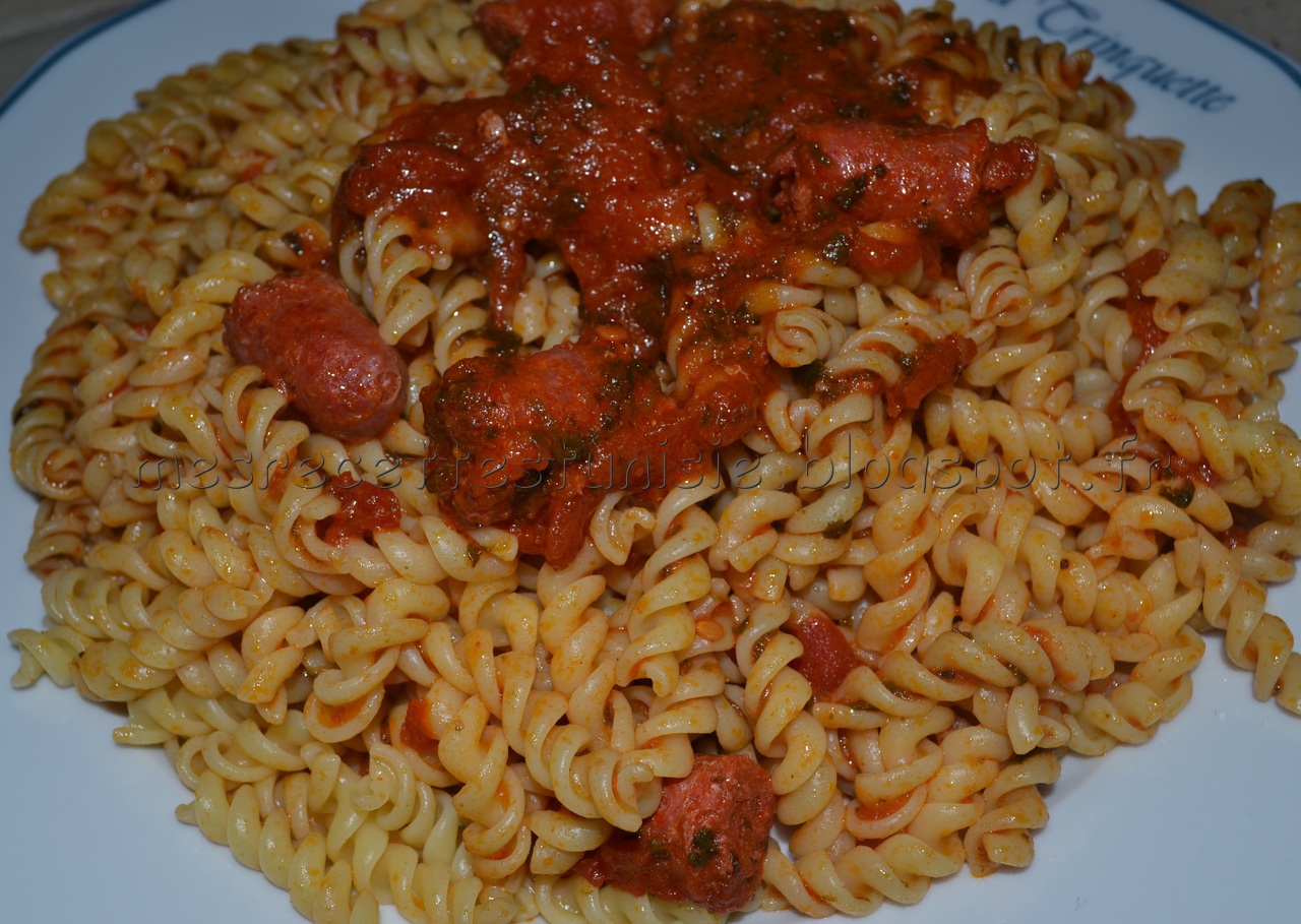 Recettes Tunisiennes JIJI Pâtes aux merguez