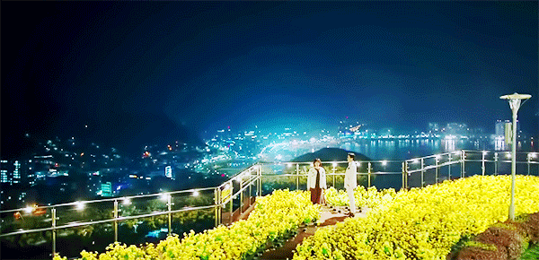 theqoo inserted image