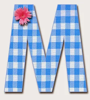 Abecedario a Cuadros Azules con Flores Rosadas. Blue Checkered Alphabet with Pink Flowers.