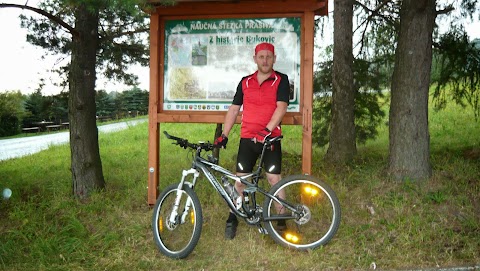 2/2012 z cyklu: Ja i mój rower. Wycieczka na Hukvaldy