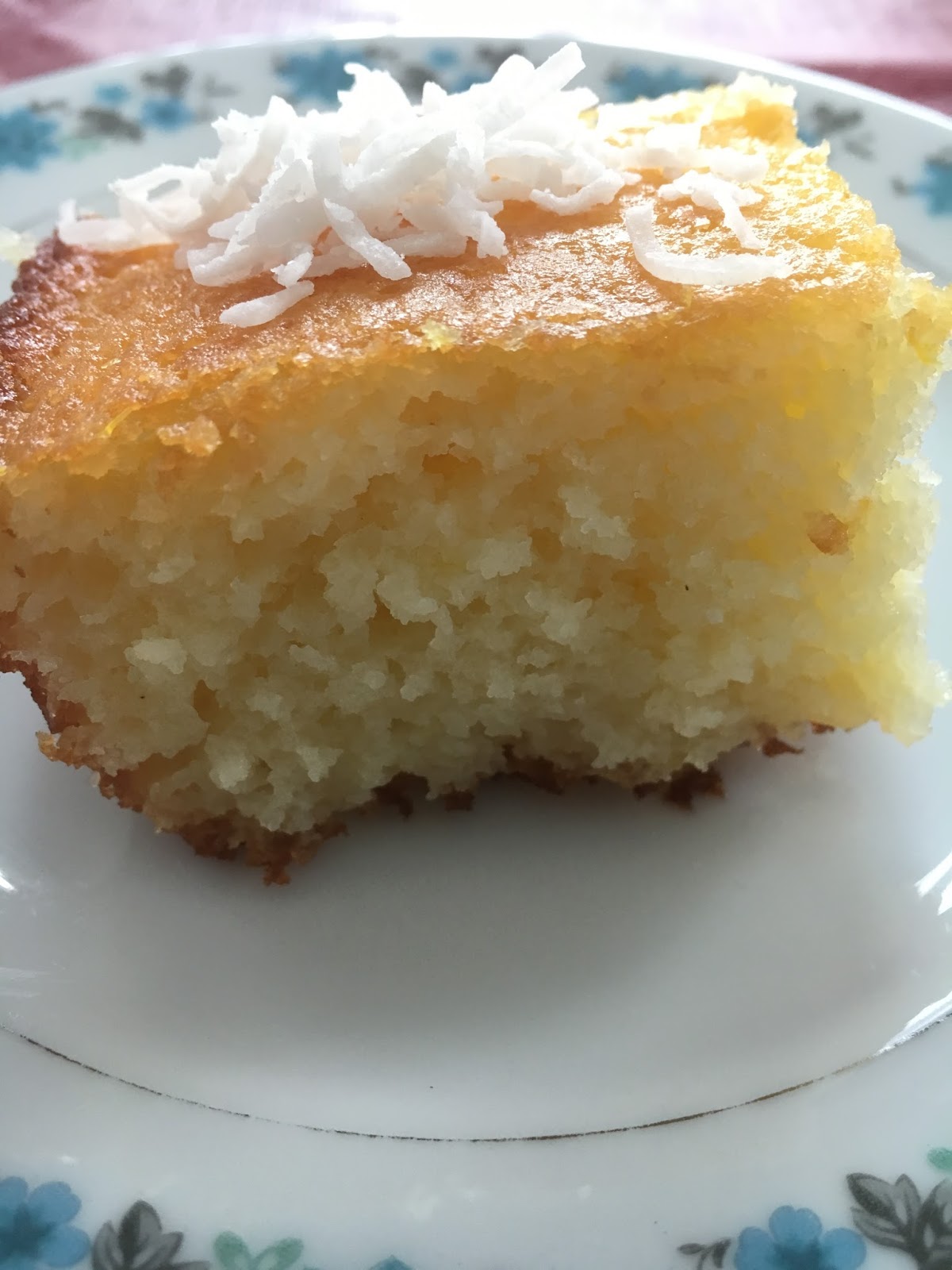 SulemMutfak REVANI (Semolina cake with Syrup)
