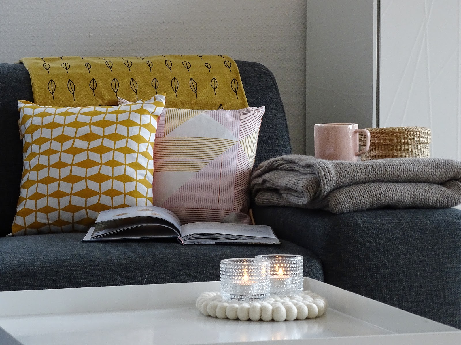 Hyggelig - Farbtrends, Heimtextilien und Dekoideen in Ocker, Senf und Altrosa - https://mammilade.blogspot.de Hyggelig - Farbtrends, Heimtextilien und Dekoideen in Ocker, Senf und Altrosa - https://mammilade.blogspot.de