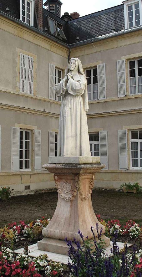 Imagem de Santa Bernadette no convento de Nevers.