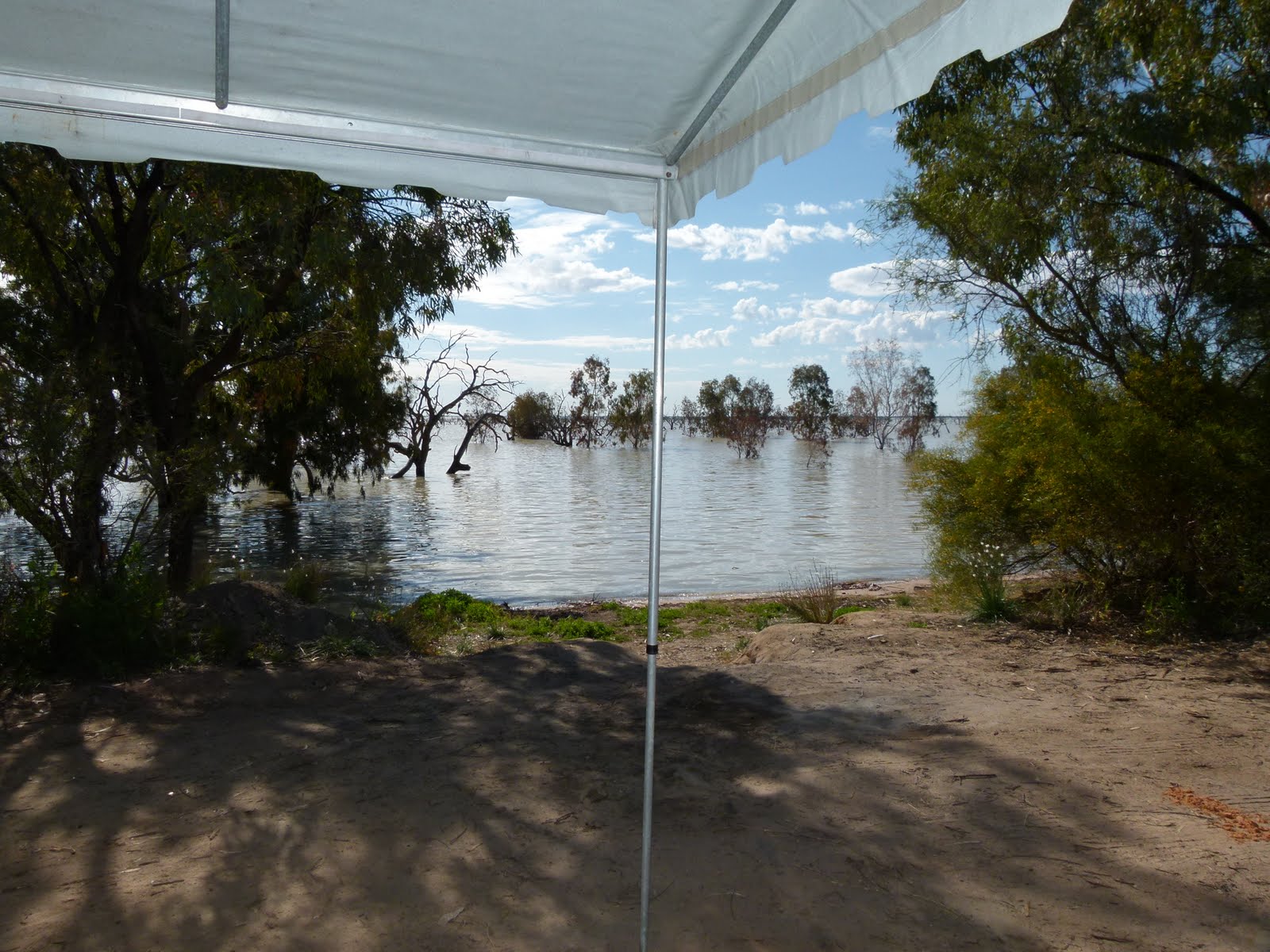 Turners' Travels Menindee Lakes Yabbie Heaven