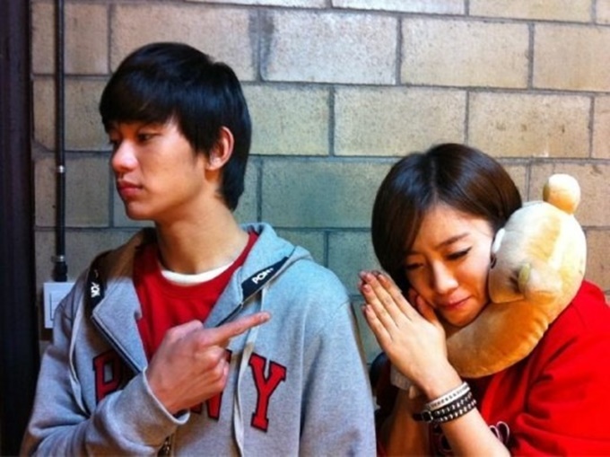 이미지에 대체텍스트 속성이 없습니다; 파일명은 %25EB%2593%259C%25EB%25A6%25BC%25ED%2595%2598%25EC%259D%25B4-%25EA%25B9%2580%25EC%2588%2598%25ED%2598%2584_001.jpg 입니다.