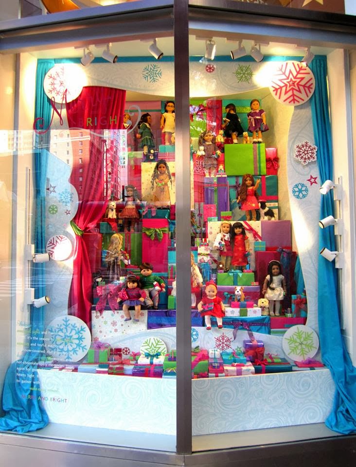 Living A Doll's Life : *NEWS* AGP Holiday Window Displays *Merry & Bright*