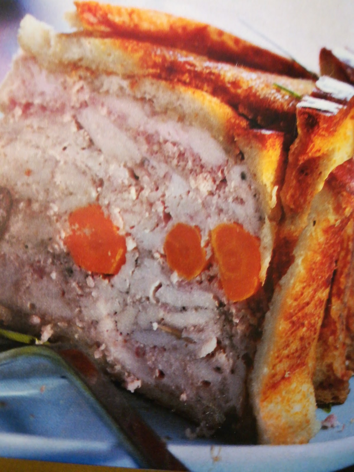 Mamie Délice Pâté de viande blanche en croûte de pain